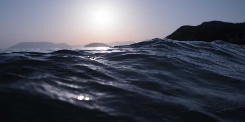 河南中大门建材平台：工程项目如何筛选环保节能门窗产品的专业标准