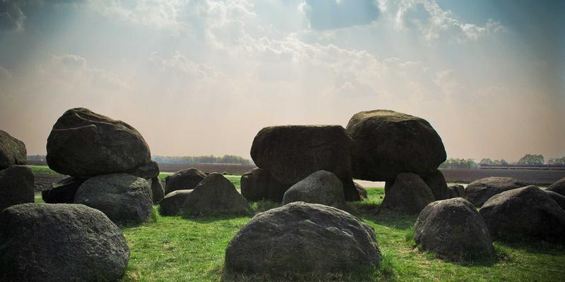 河南中大门跨境电商体验中心：门窗产品正品保障与售后服务体系全解析